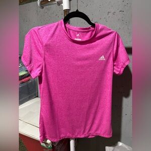 Women’s Adidas Golf T Shirt. Pink. Size Medium